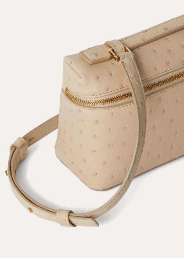 za_36f2d2c8-4fdf-4f87-ab24-0ae8c455afc3.jpg Loro Piana Extra Pocket L19 Ostrich Leather