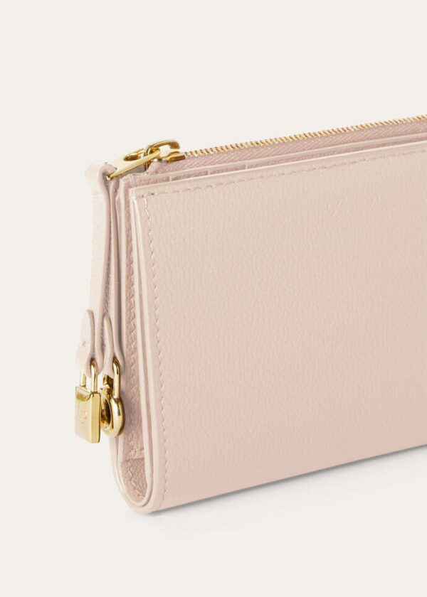 zxc_202dc4e6-7367-4a78-ad28-ce68b20fbb98.jpg Loro Piana Extra Bifold Wallet Calfskin