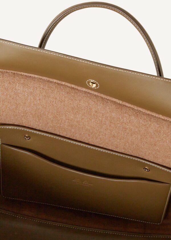 zxc_a646025e-44d2-42eb-90e9-3c1d0032461d.jpg Loro Piana Loom bag L32 Cashmere