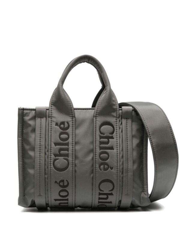 22005807_51874607_1000.jpg Chloé small Woody logo-embroidered tote bag