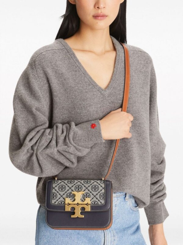 22015959_51716279_1000.jpg Tory Burch Eleanor logo-plaque crossbody bag