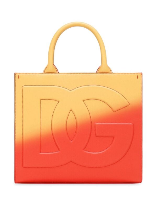22052969_52047046_1000.jpg Dolce & Gabbana Daily logo-embossed tote bag