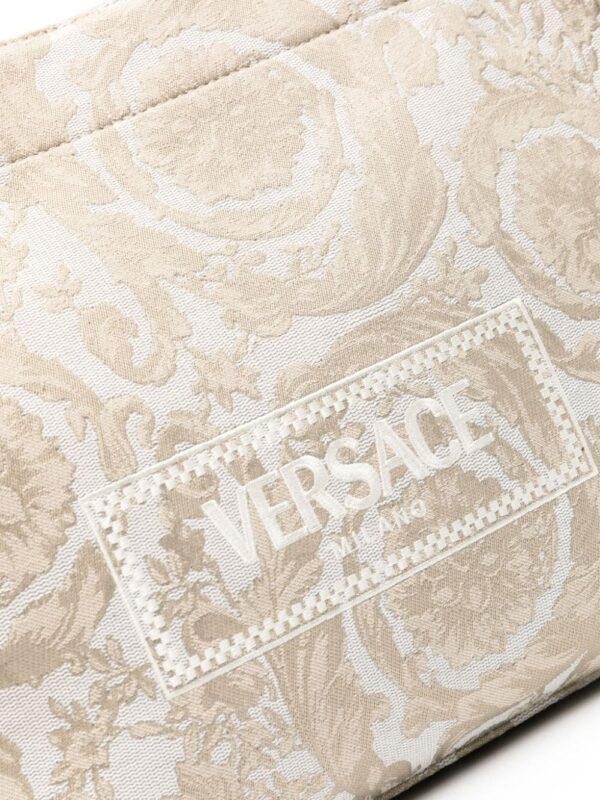 22100491_52013466_1000.jpg Versace large Barocco Athena tote bag