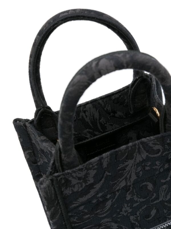22100547_52013159_1000.jpg Versace mini Barocco Athena jacquard tote bag