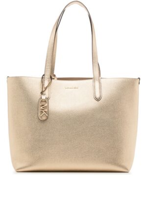 22155388_52484650_1000.jpg Michael Kors extra-large Eliza reversible metallic tote bag