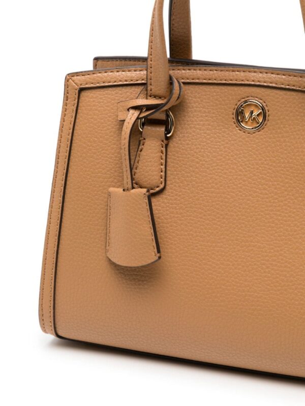 22155418_52480364_1000.jpg Michael Kors Chantal logo-plaque leather crossbody bag