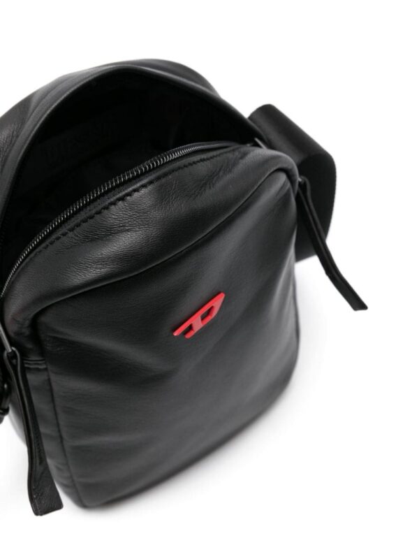 22213770_52058418_1000.jpg Diesel Rave logo-plaque crossbody bag