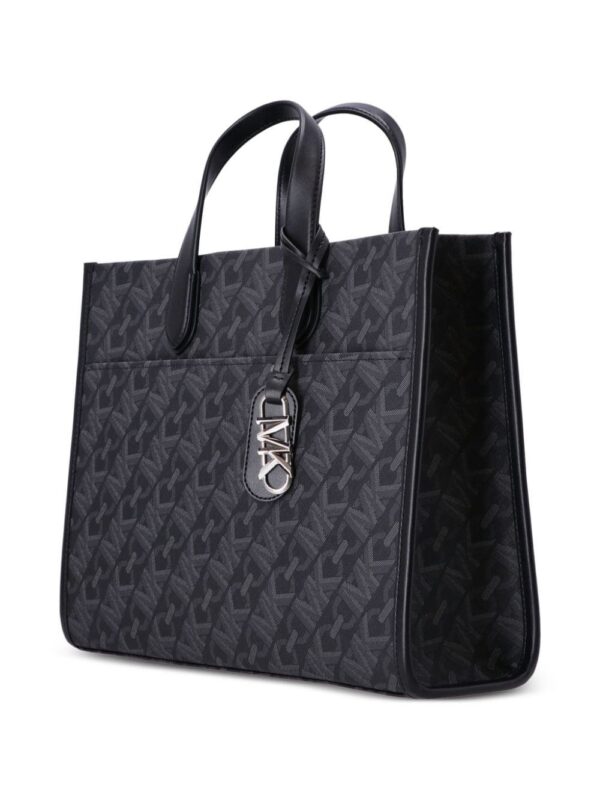22233927_52024042_1000.jpg Michael Kors Gigi logo-print tote bag