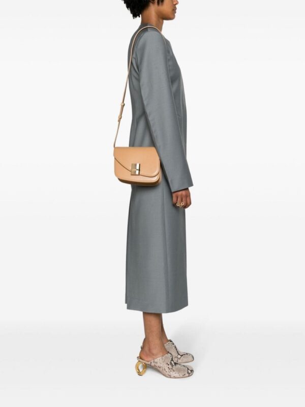 22240933_53156787_1000.jpg Ferragamo Fiamma leather crossbody bag