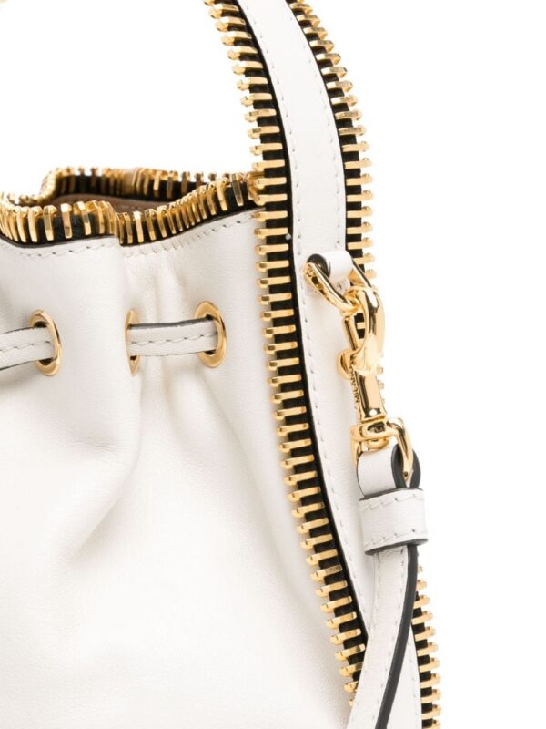 22301440_52171100_1000.jpg Moschino exposed-zip detail leather bucket bag