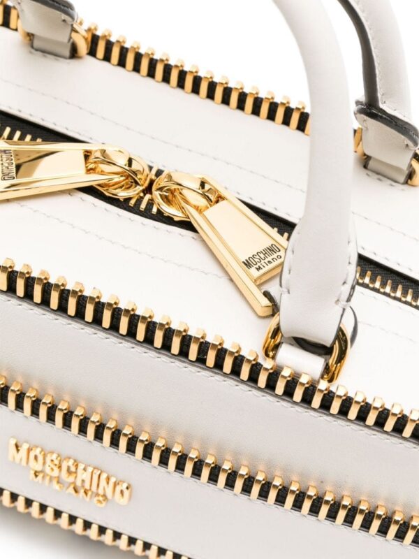 22301461_52798352_1000.jpg Moschino exposed-zip leather tote bag
