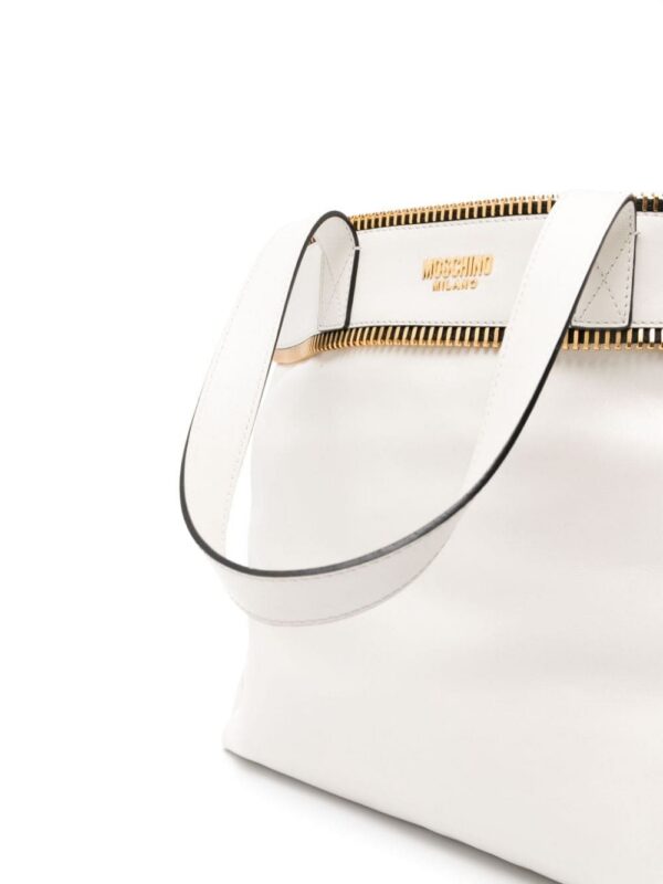 22303326_52177194_1000.jpg Moschino exposed-zip detail leather tote bag