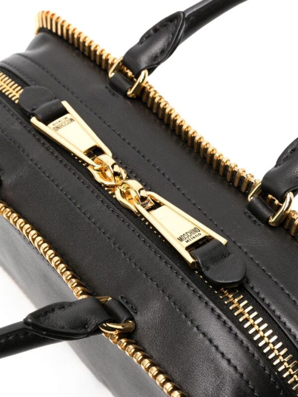 22303330_52798136_1000.jpg Moschino exposed-zip leather tote bag