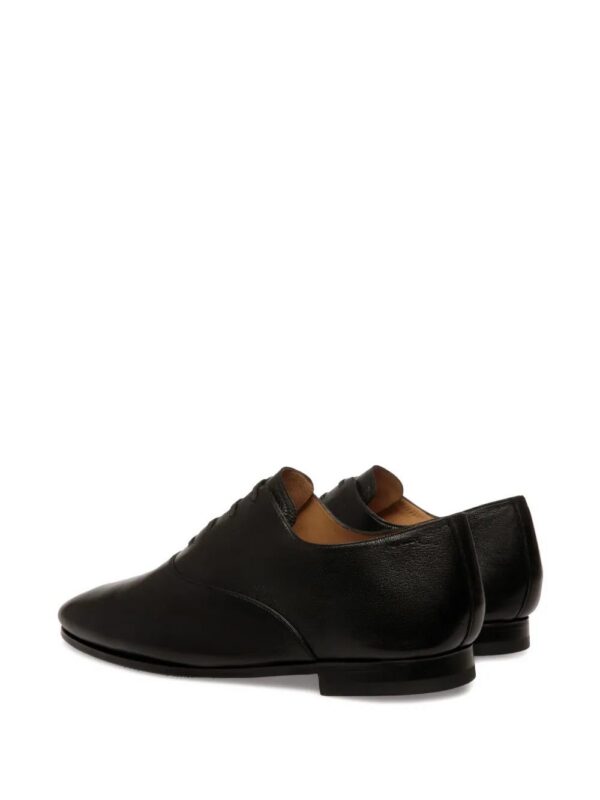 Bally  Plume Oxford in Grained Leather wide foot morphology