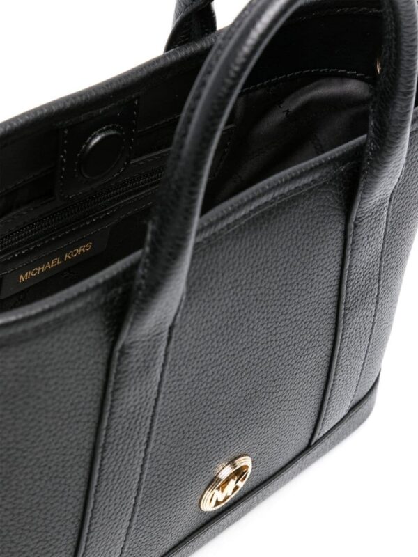 22342478_52245553_1000.jpg Michael Michael Kors logo-plaque leather tote bag