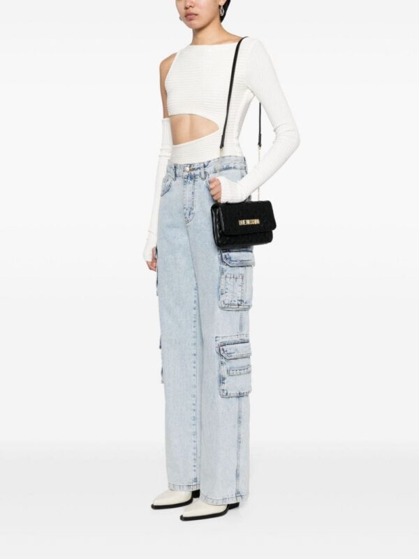 22358708_52767409_1000.jpg Love Moschino logo-plaque quilted crossbody bag