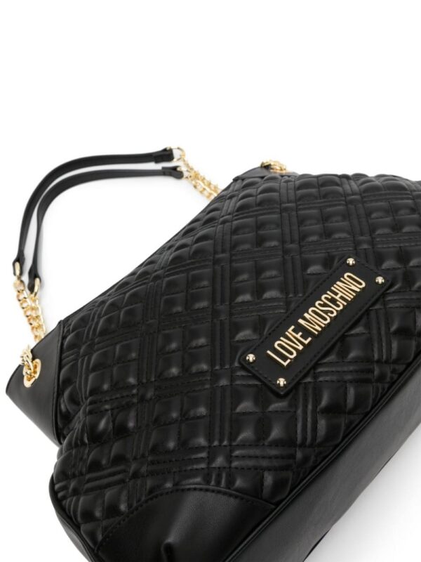 22363645_52291234_1000.jpg Love Moschino logo-plaque quilted tote bag