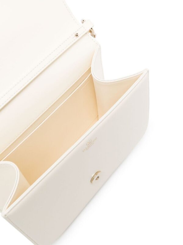 22406993_52325856_1000.jpg Valentino Garavani Locò leather shoulder bag