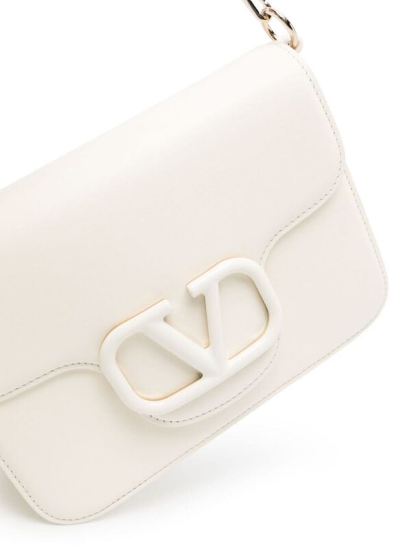 22406993_52325859_1000.jpg Valentino Garavani Locò leather shoulder bag