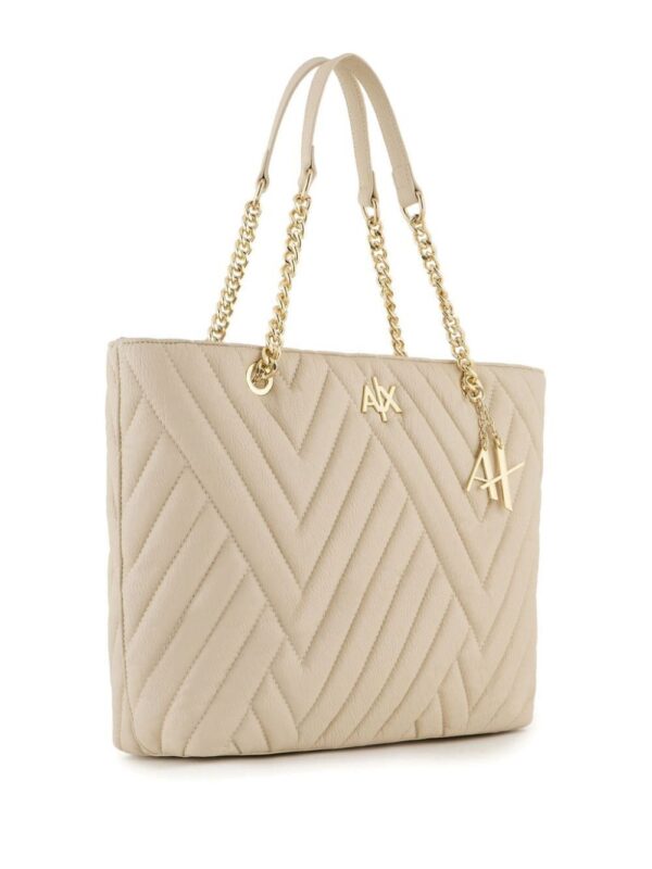 22407365_52608862_1000.jpg Armani Exchange logo-plaque quilted tote bag