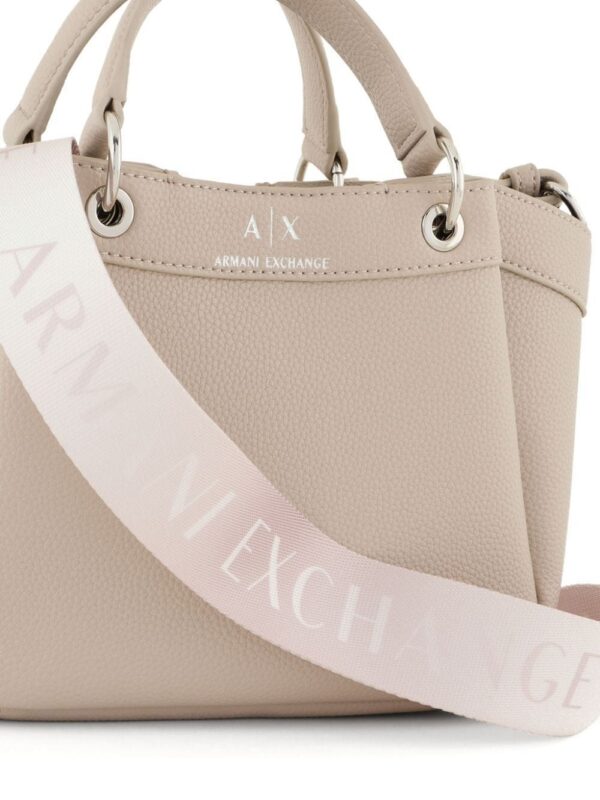 22407424_52608666_1000.jpg Armani Exchange logo-stamp pebble-texture tote bag