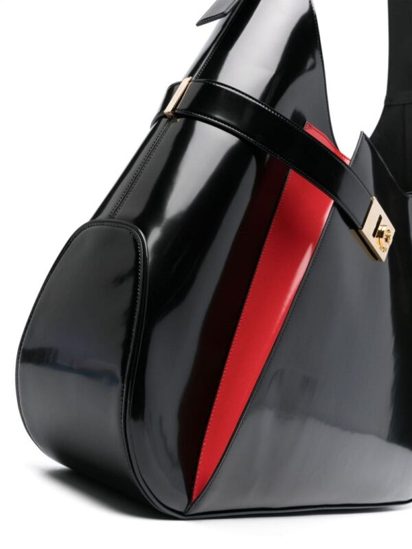22412547_52383030_1000.jpg Ferragamo extra large Hobo shoulder bag