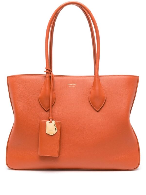 22464108_52452097_1000.jpg Ferragamo Stella logo-plaque leather bag