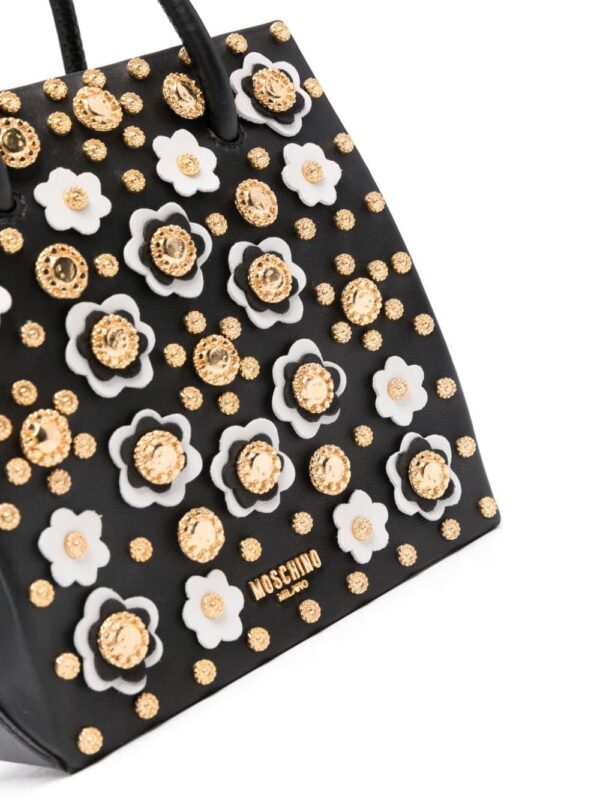 22499555_52464979_1000.jpg Moschino floral stud-detailing tote bag