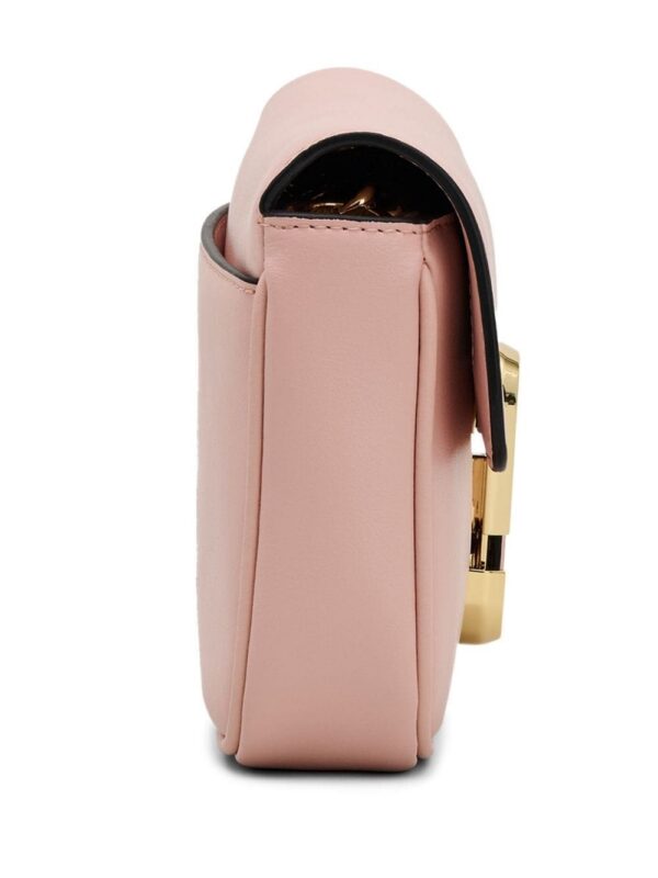 22509536_52723144_1000.jpg Marc Jacobs The J Marc shoulder bag