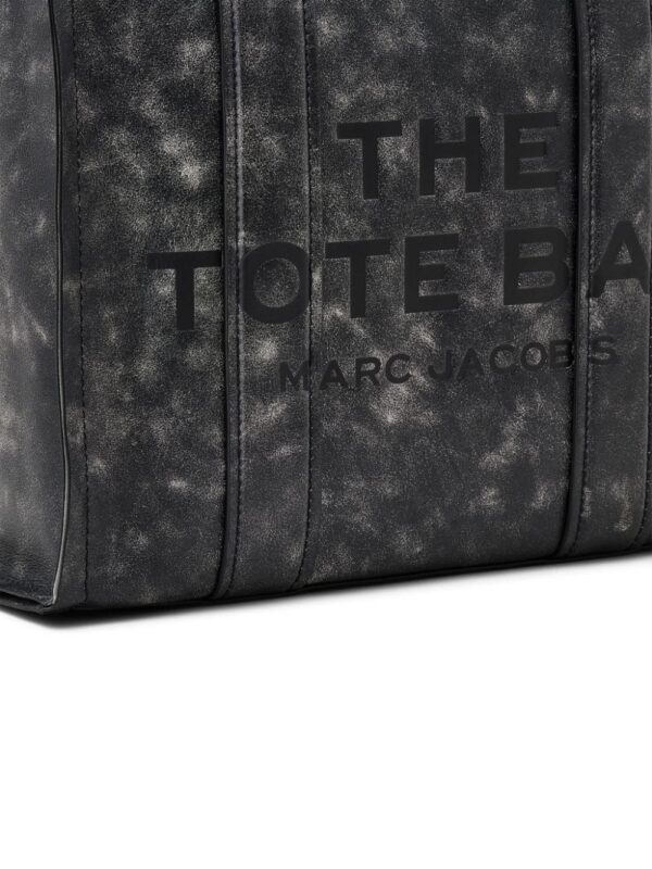 Marc Jacobs The Medium Distressed Leather Tote bag