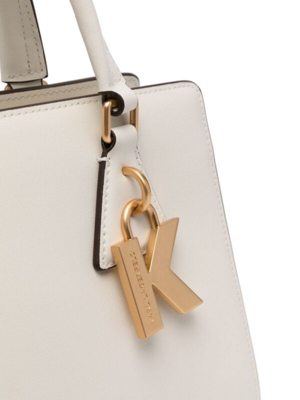 22598997_52701773_1000.jpg Karl Lagerfeld logo-charm shoulder bag