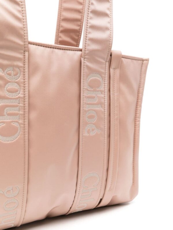 22619753_52650144_1000.jpg Chloé medium Woody tote bag