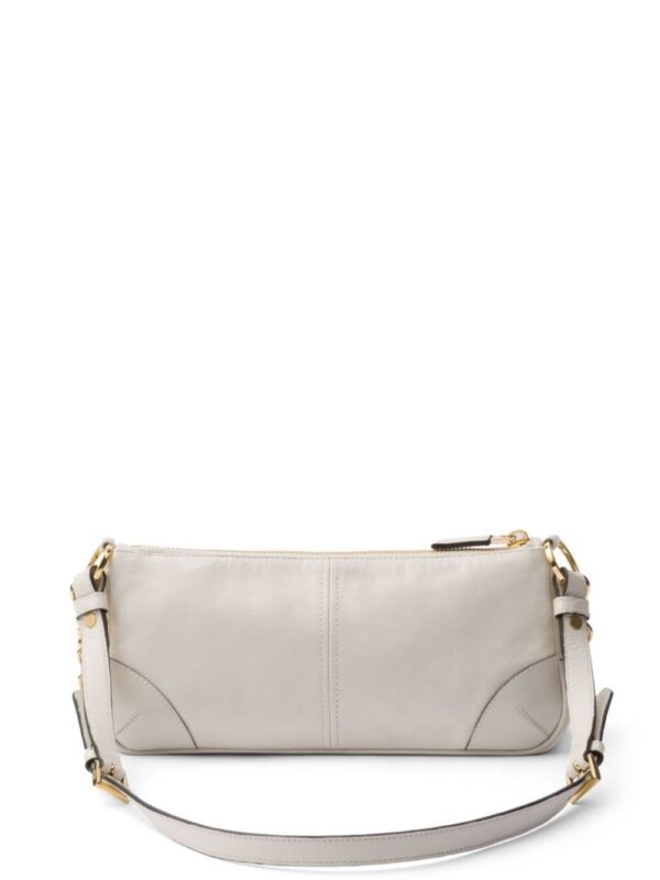 22649002_52613076_1000.jpg Prada Re-Edition 2002 leather shoulder bag