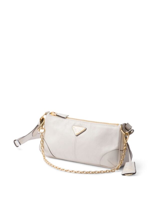22649002_52613077_1000.jpg Prada Re-Edition 2002 leather shoulder bag