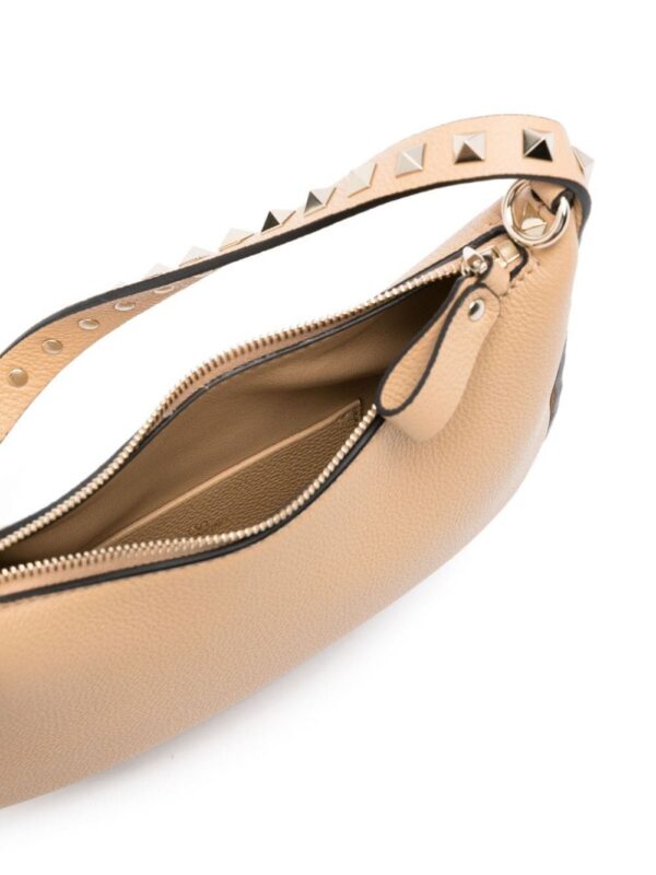 22658938_52891277_1000.jpg Valentino Garavani Rockstud leather shoulder bag