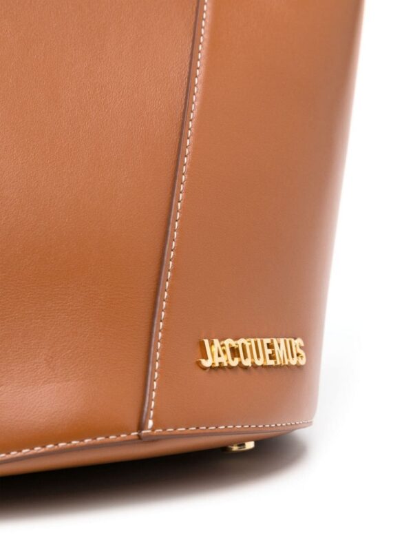22679604_53056580_1000.jpg Jacquemus Le petit Tourni leather bucket bag