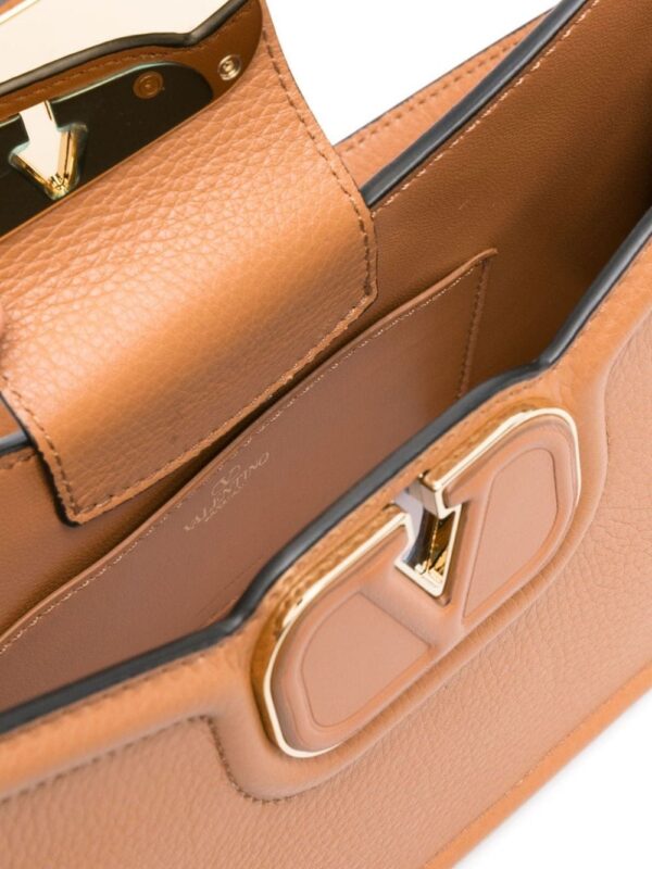 Valentino Garavani VLogo leather shoulder bag