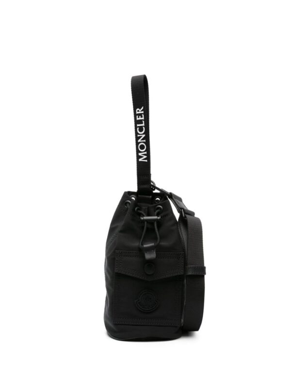 22693131_52866832_1000.jpg Moncler mini logo-patch bucket bag