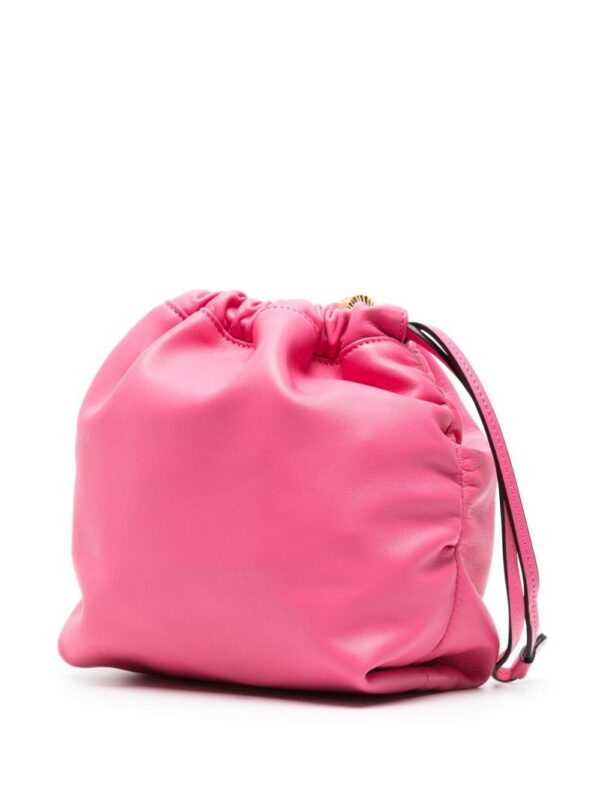 22697648_52856839_1000.jpg Moschino logo-chain leather shoulder bag