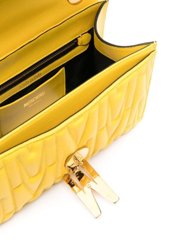 22717520_52935582_1000.jpg Moschino logo-quilted crossbody bag