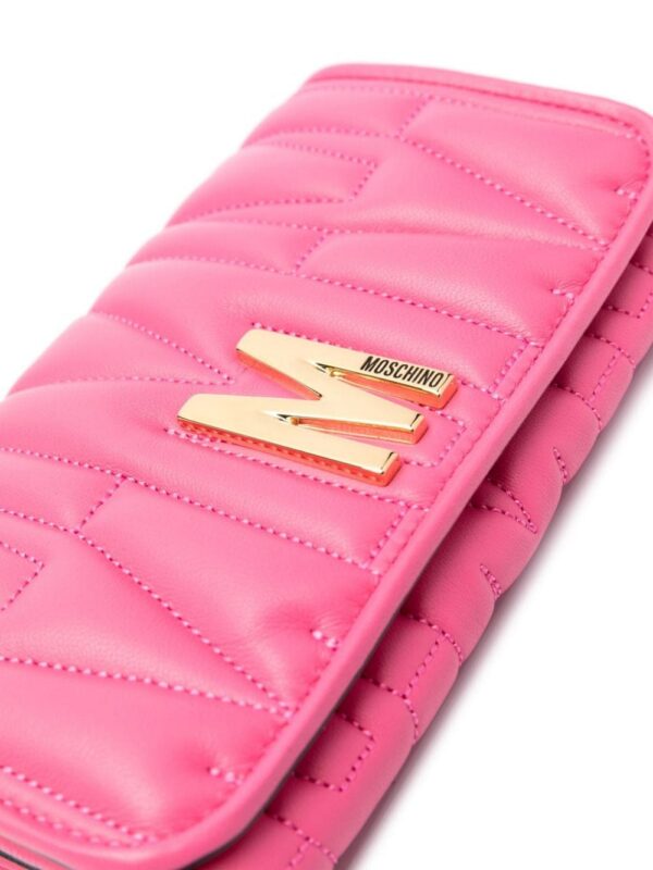 22718253_52935612_1000.jpg Moschino logo-quilted crossbody bag