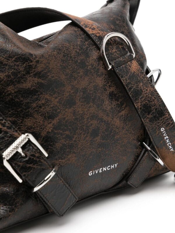 22810744_52911283_1000.jpg Givenchy Voyou leather messenger bag