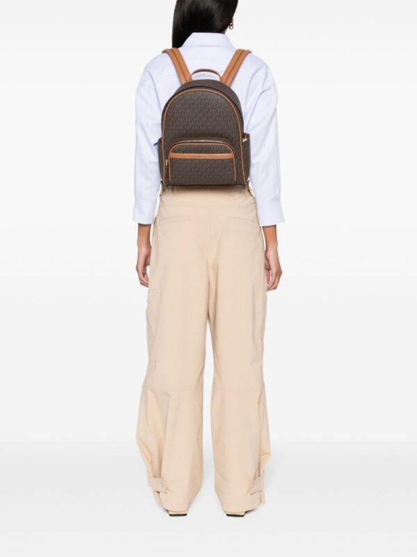 22902740_53006215_1000.jpg Michael Michael Kors logo-lettering backpack