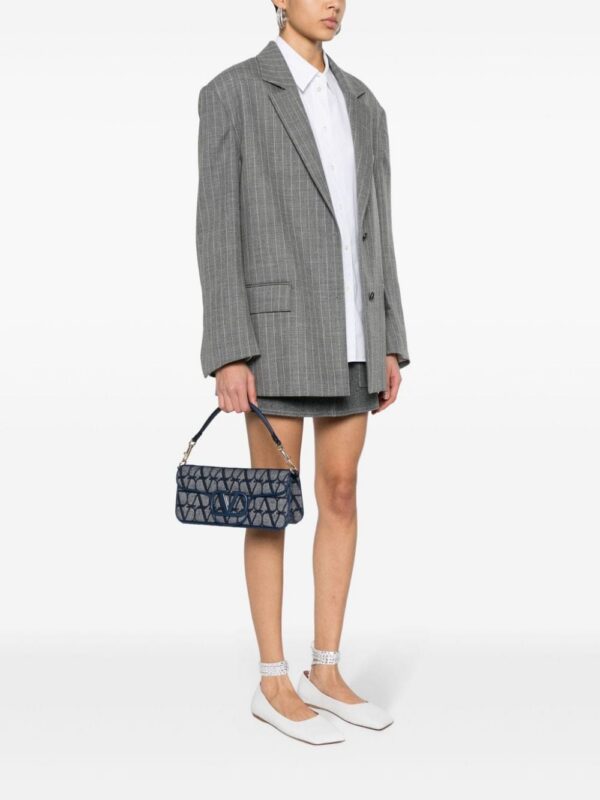 22971095_53244433_1000.jpg Valentino Garavani Locò Toile Iconographe denim shoulder bag