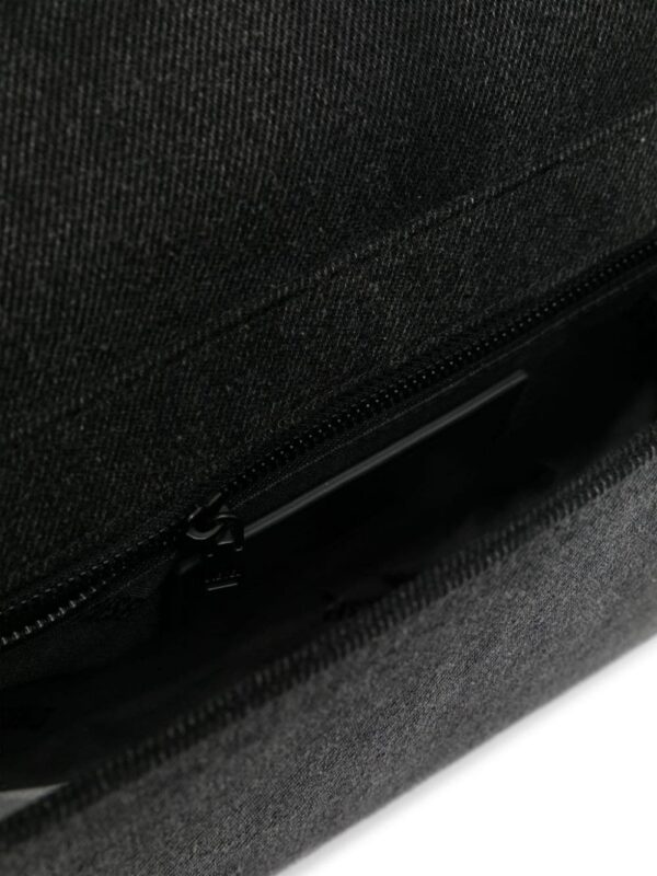 22972428_53119027_1000.jpg Diesel M Biscotto crossbody bag