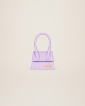 22H213BA001-3065-640_1_main.jpg Jacquemus Le Chiquito Signature mini handbag.