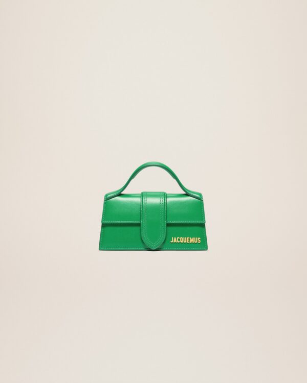 22H213BA006-3037-550_10.jpg Jacquemus Le Bambino Crossbody flap bag.