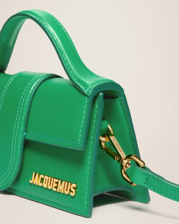 22H213BA006-3037-550_13.jpg Jacquemus Le Bambino Crossbody flap bag.