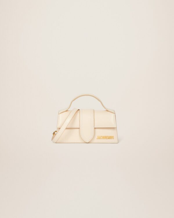 22H213BA006-3060-120_1_main.jpg Jacquemus Le Bambino Mini flap bag.