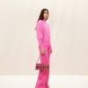 22H221BA013-3066-490_10-scaled-1.jpg Jacquemus Le Bambino long Long flap bag.